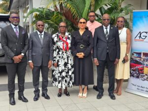 Mme Marie-Rose MESSI, Directeur Général de la SRC, reçue par Mme Nathalie Tapé-Djé Bi Djé, Directrice générale de l’AGRAC, à Abidjan.